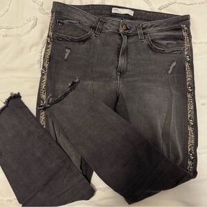 ZARA grey sculpt skinny jeans with lizard stripe down legs